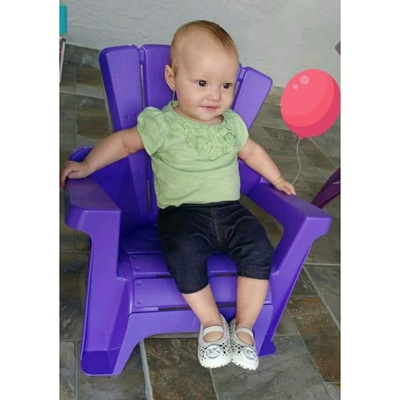 Meet your Posher, Eva - Picture 1 of 1